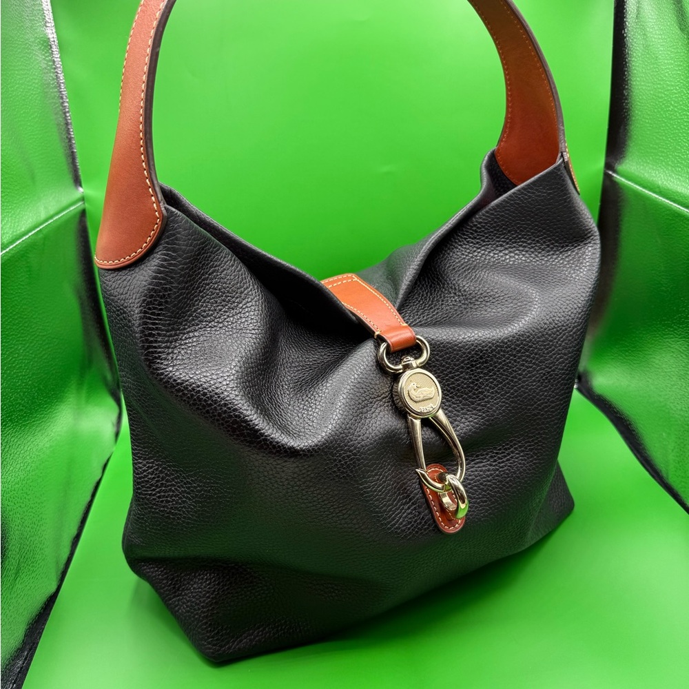 NWOT Dooney & Bourke Pebbled Leather Hobo Shoulder Bag Blue/Tan Red Lining